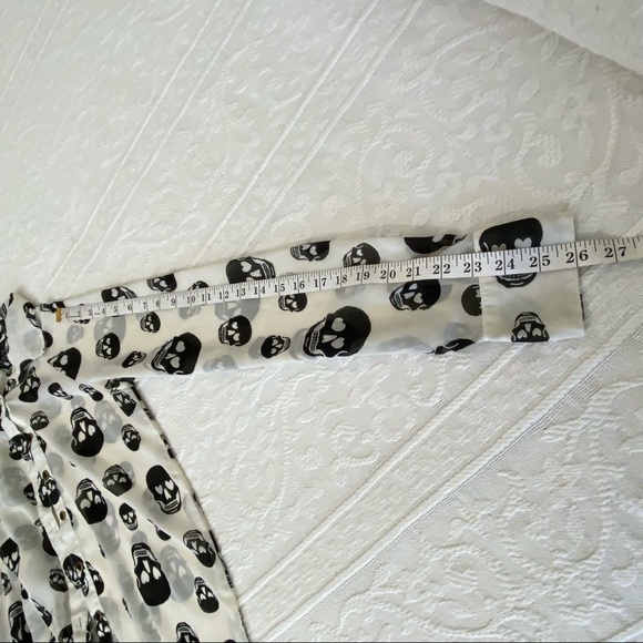 Fun & Flirt sheer button up blouse Small cream w/black skulls hearts eyes Gothic - Picture 5 of 6